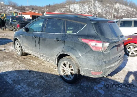 2017 Ford Escape Se из США, поврежденный, VIN 1FMCU9GD7HUA58881